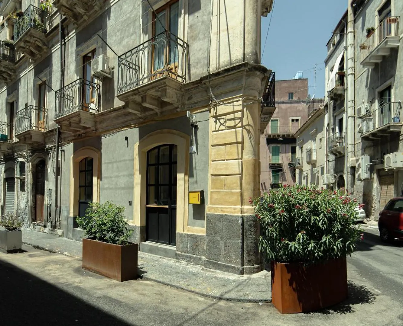 Holiday home Loft In Centro Petra House Villa Catania Italy